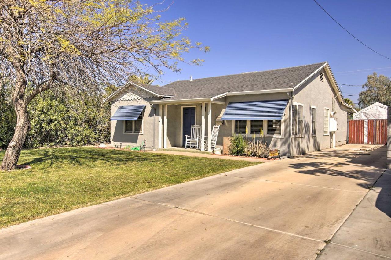Central Phoenix Cottage With Private Yard! Exterior photo