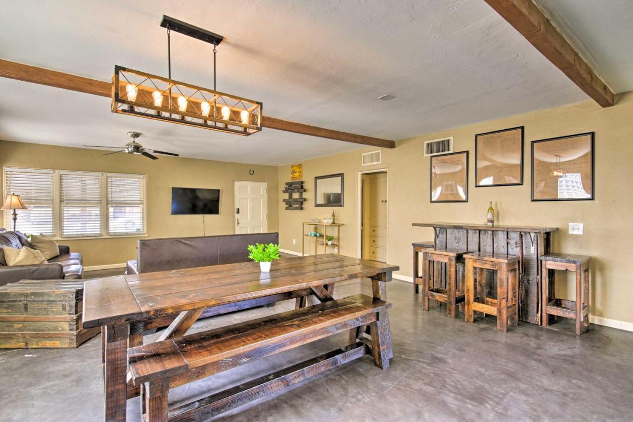 Central Phoenix Cottage With Private Yard! Exterior photo